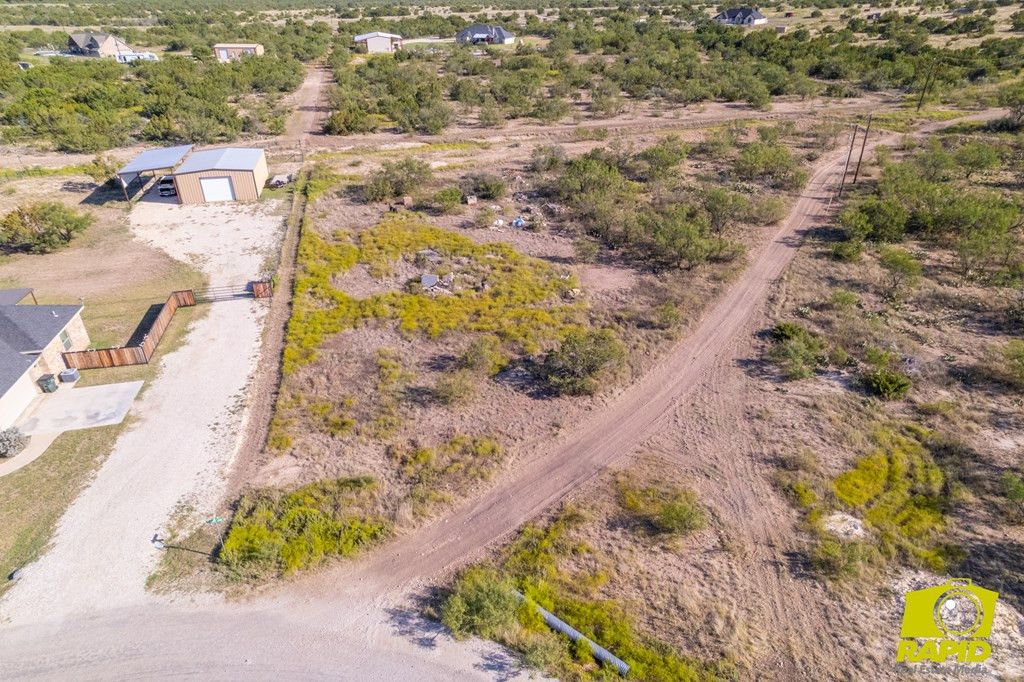 Image 6 of property listing at 9201 Remuda Lane, Christoval, TX 76935