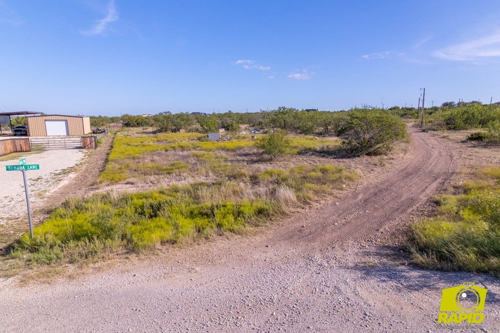 Image 7 of property listing at 9201 Remuda Lane, Christoval, TX 76935
