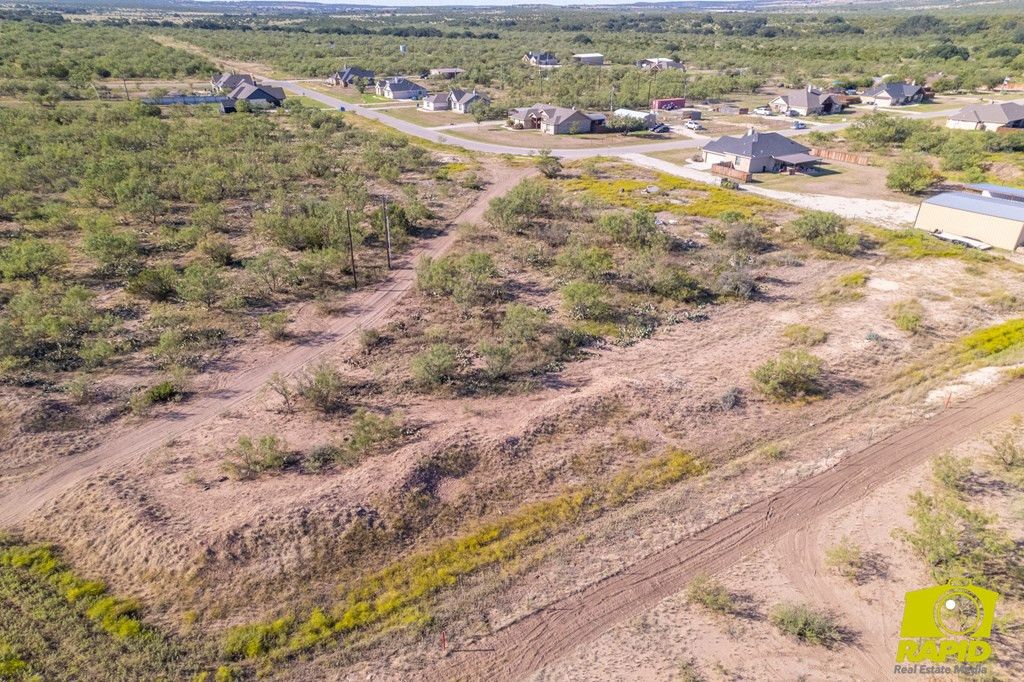 Image 9 of property listing at 9201 Remuda Lane, Christoval, TX 76935