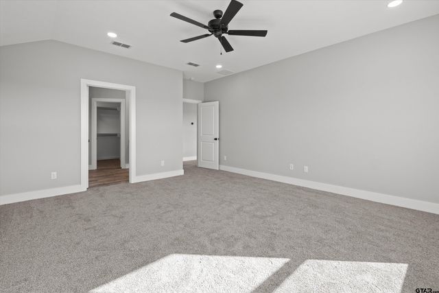 16529 Crossing Circle, Lindale, TX 75771