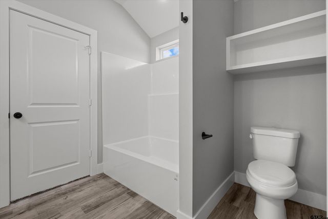 16529 Crossing Circle, Lindale, TX 75771