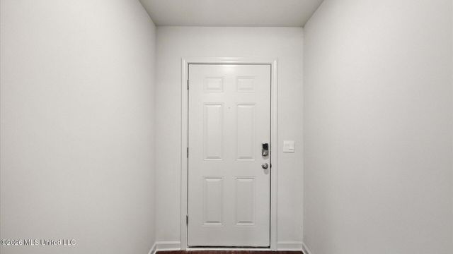 228 Raulston Drive, Byram, MS 39272