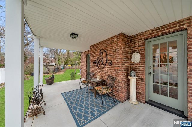 157 Glenbrook Parkway, Englewood, NJ 07631