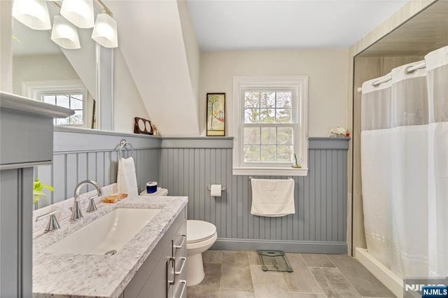 157 Glenbrook Parkway, Englewood, NJ 07631