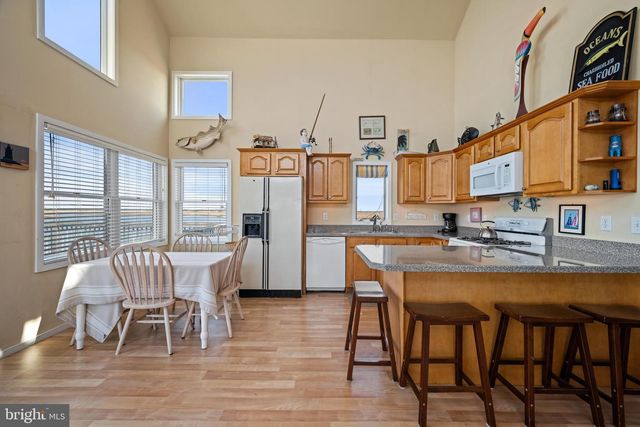 510 BAY POINT RD, Cedarville, NJ 08311