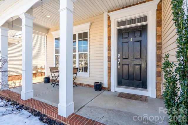 10894 River Oaks Drive NW, Concord, NC 28027