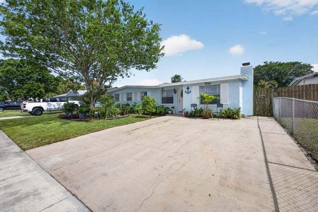3740 Dunes Road, Cabana Colony, Palm Beach Gardens, FL 33410