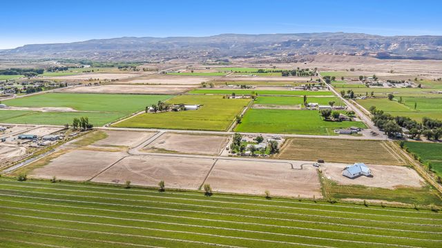 1274 Iron Vista Way, Loma, CO 81524