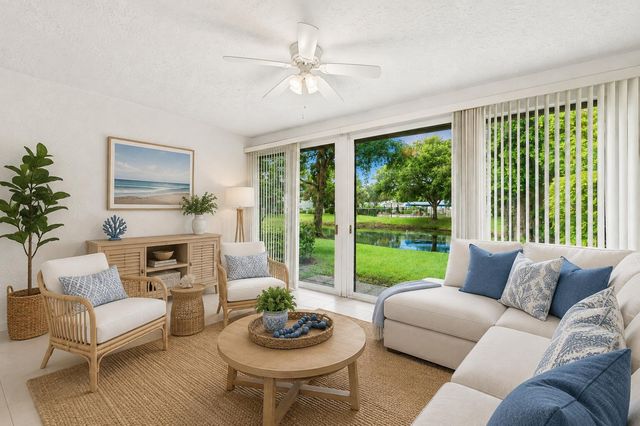 3200 CARAMBOLA Circle S 2580, Coconut Creek, FL 33066