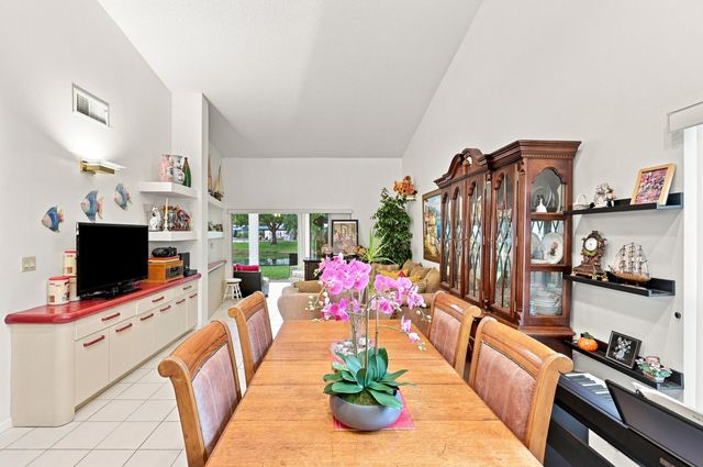 3200 CARAMBOLA Circle S 2580, Coconut Creek, FL 33066