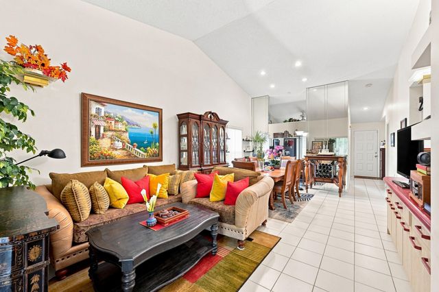 3200 CARAMBOLA Circle S 2580, Coconut Creek, FL 33066