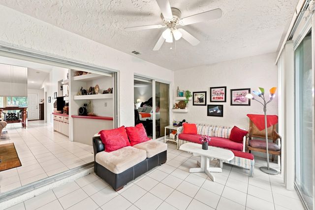 3200 CARAMBOLA Circle S 2580, Coconut Creek, FL 33066