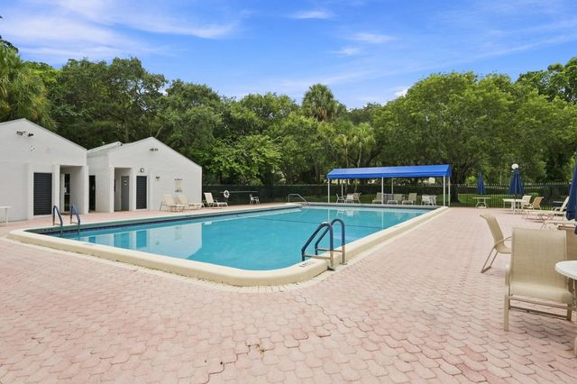3200 CARAMBOLA Circle S 2580, Coconut Creek, FL 33066