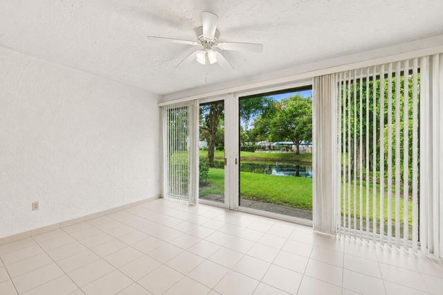 3200 CARAMBOLA Circle S 2580, Coconut Creek, FL 33066