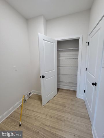 101 HEATHERWOOD DR, Vineland, NJ 08360