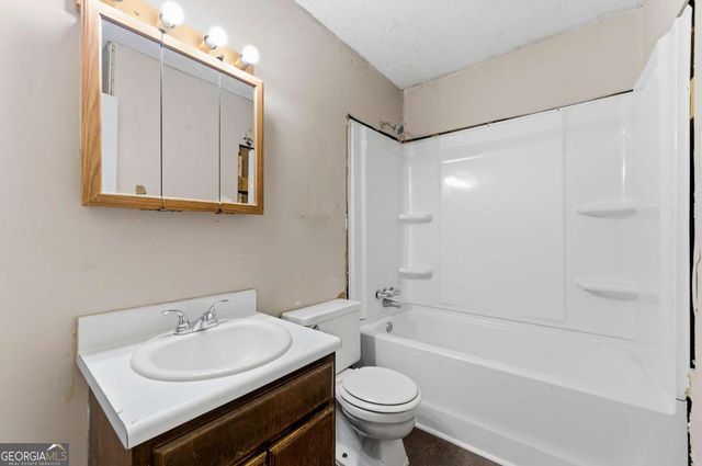 173 Starr Drive, Jonesboro, GA 30236