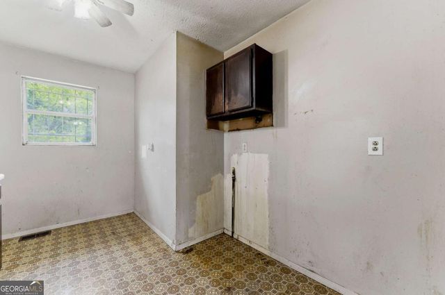173 Starr Drive, Jonesboro, GA 30236
