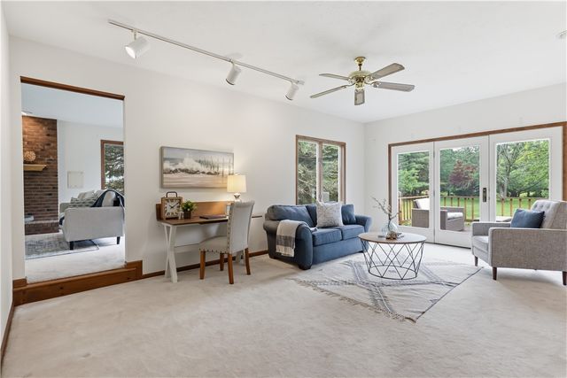 303 Maidstone Drive, Webster, NY 14580