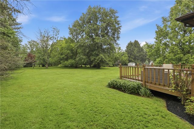 303 Maidstone Drive, Webster, NY 14580