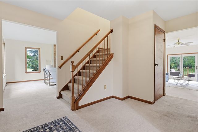 303 Maidstone Drive, Webster, NY 14580