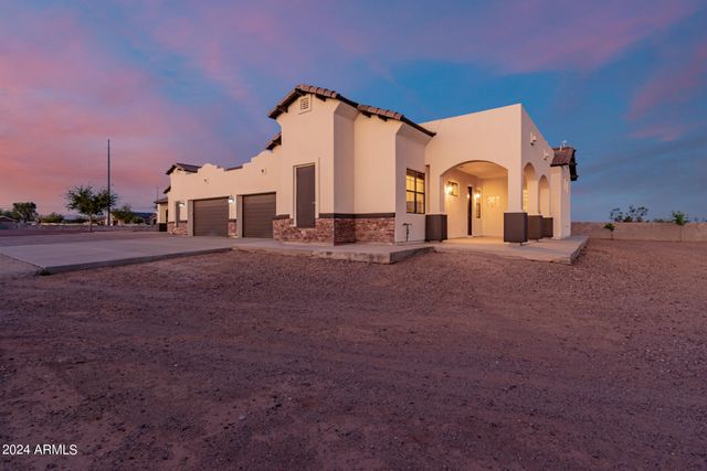 22611 W PATTON Road, Wittmann, AZ 85361