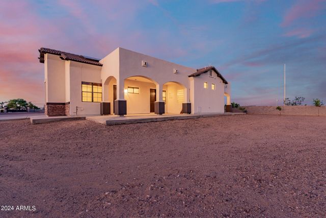 22611 W PATTON Road, Wittmann, AZ 85361
