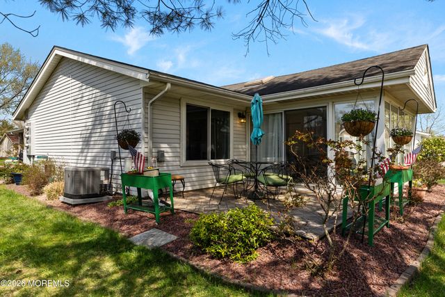 480 Fairton Drive 480C, Monroe, NJ 08831