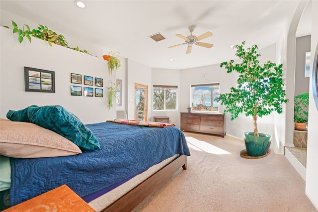 6 Lobo, Santa Fe, NM 87508