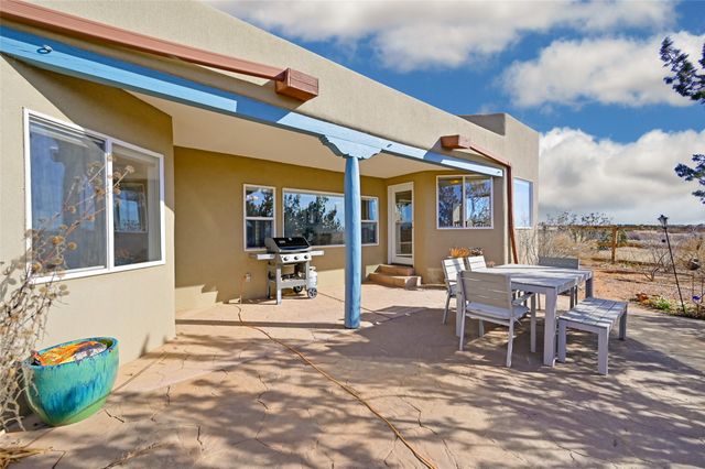 6 Lobo, Santa Fe, NM 87508