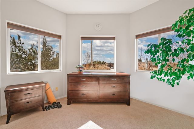 6 Lobo, Santa Fe, NM 87508