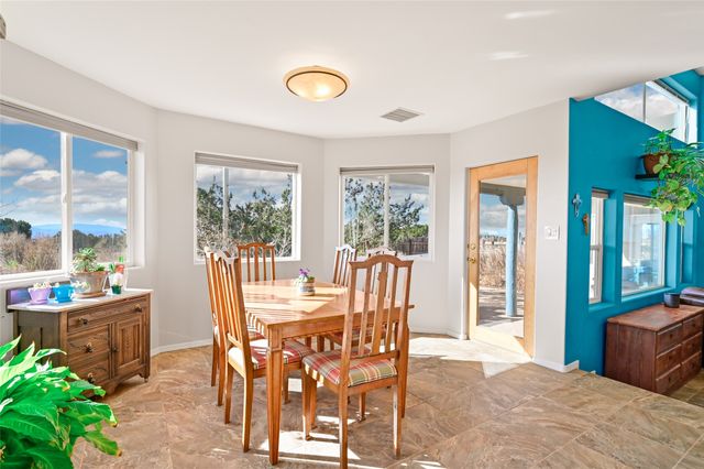 6 Lobo, Santa Fe, NM 87508