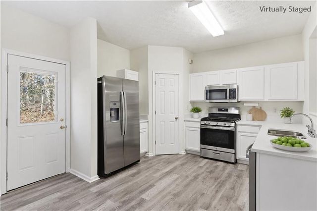 2913 Greyhawk Lane, Cumming, GA 30040