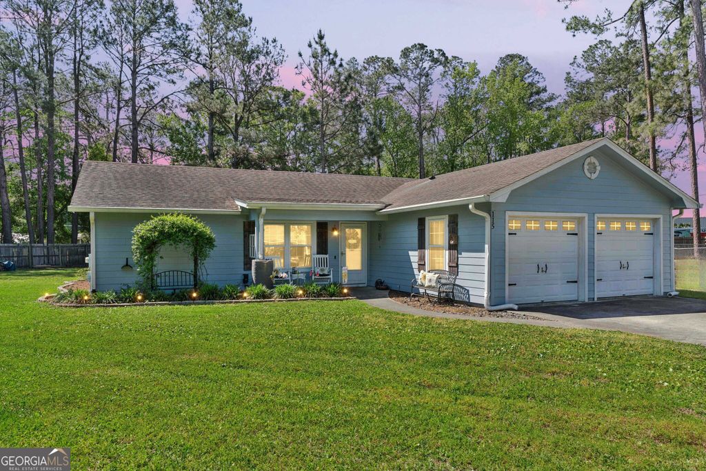 115 Pineneedle Court, Kingsland, GA 31548