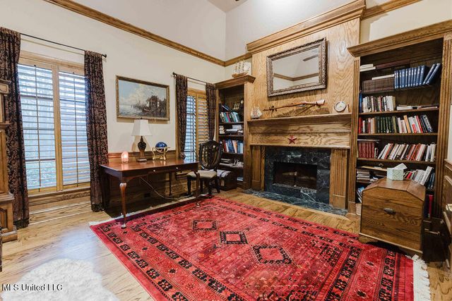 101 Summer Lake Drive, Ridgeland, MS 39157