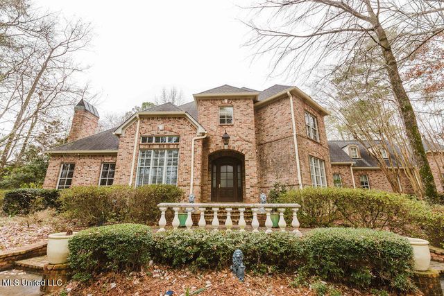 101 Summer Lake Drive, Ridgeland, MS 39157