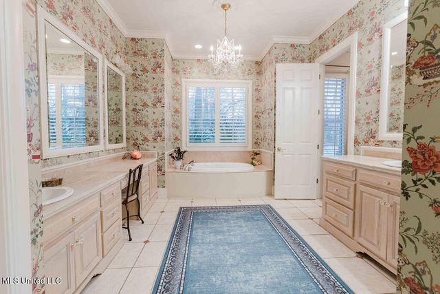 101 Summer Lake Drive, Ridgeland, MS 39157