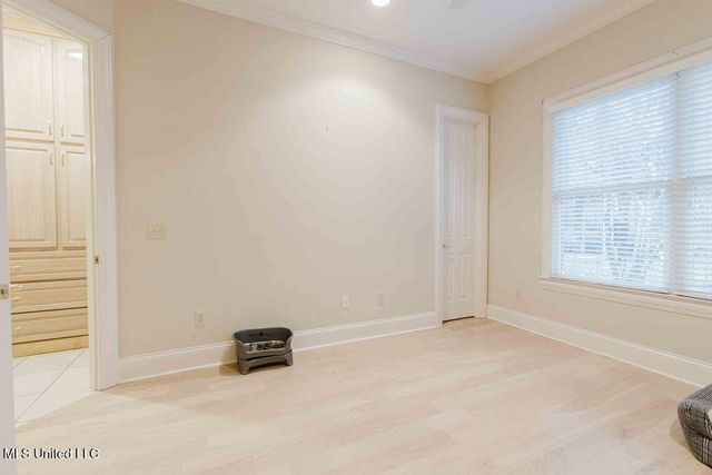 101 Summer Lake Drive, Ridgeland, MS 39157