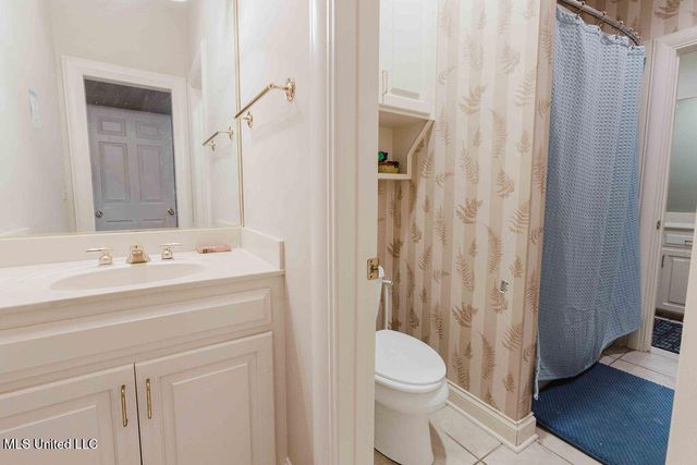 101 Summer Lake Drive, Ridgeland, MS 39157