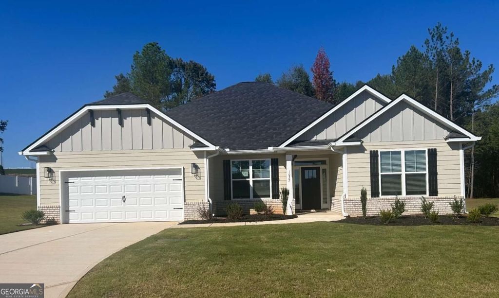 1027 Holliday Pass, Griffin, GA 30223 — exterior