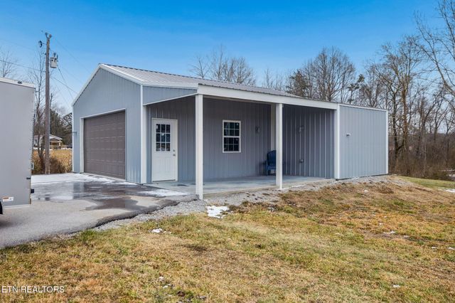 106 Oak Hill Drive, Jamestown, TN 38556