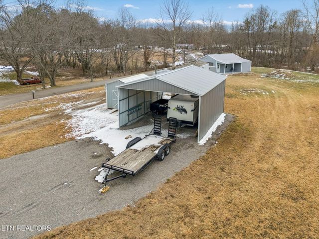 106 Oak Hill Drive, Jamestown, TN 38556