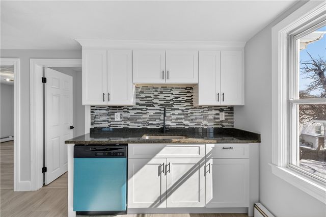 68 Touro Street, Providence, RI 02904