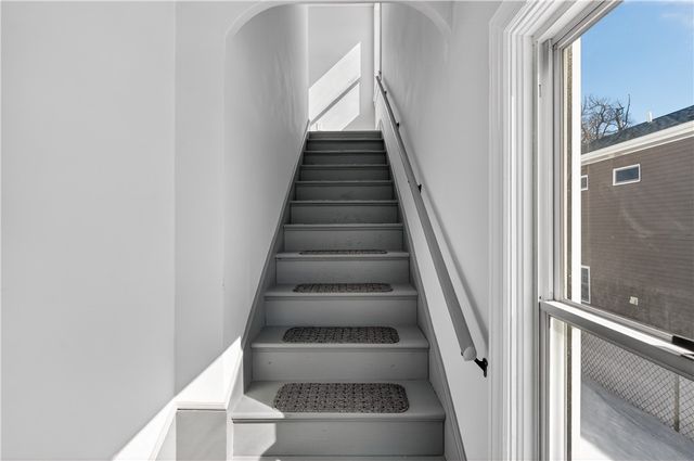 68 Touro Street, Providence, RI 02904