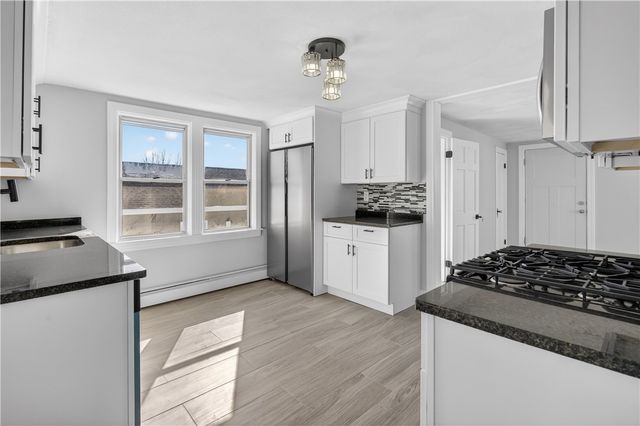 68 Touro Street, Providence, RI 02904