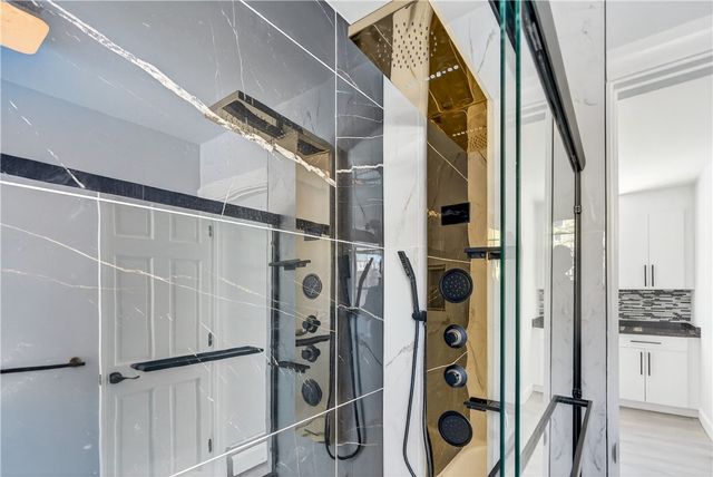 68 Touro Street, Providence, RI 02904