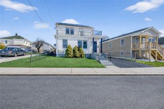 68 Touro Street, Providence, RI 02904