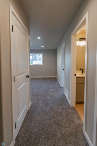 1149 60th Avenue W, West Fargo, ND 58078