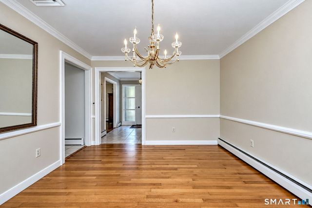 8 Applewood Drive, Cheshire, CT 06410