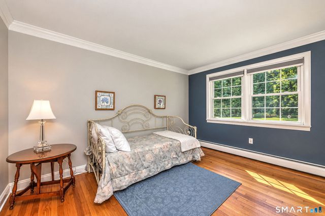 8 Applewood Drive, Cheshire, CT 06410