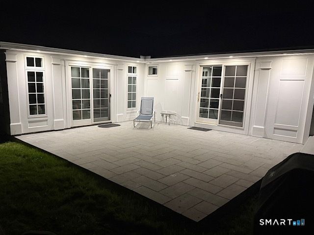 8 Applewood Drive, Cheshire, CT 06410